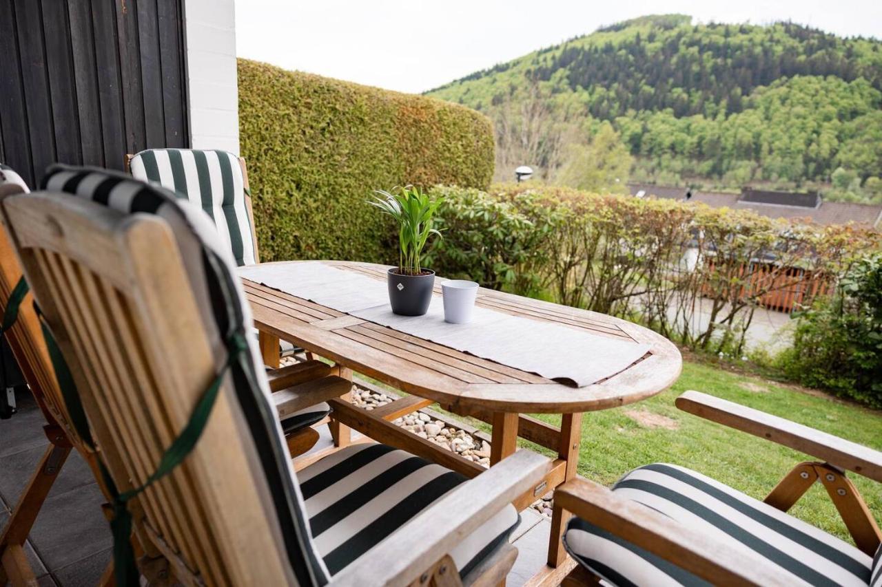 Ferienwohnung Am See - Sport Und Erholung - Wlan Winterberg Bagian luar foto